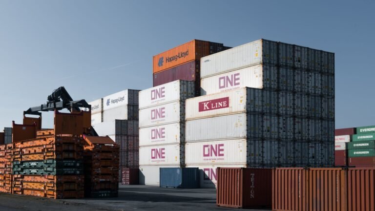 GLA Containers - hero yard